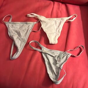 Skims G-String Medium x3